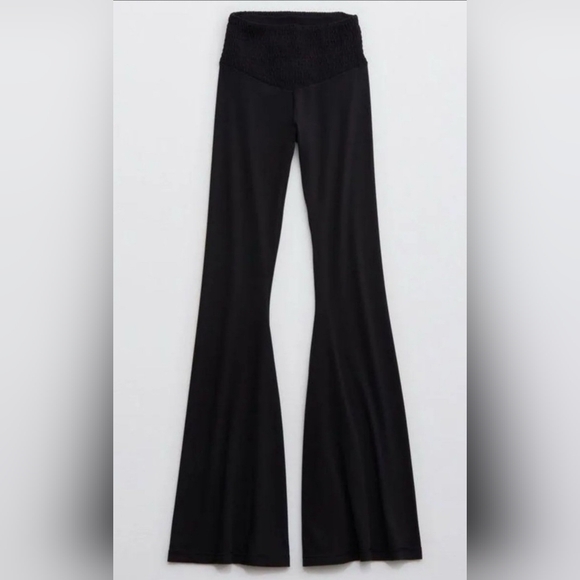 OFFLINE By Aerie🖤 Super Flare High-rise Leggings SIZE S - Picture 4 of 8